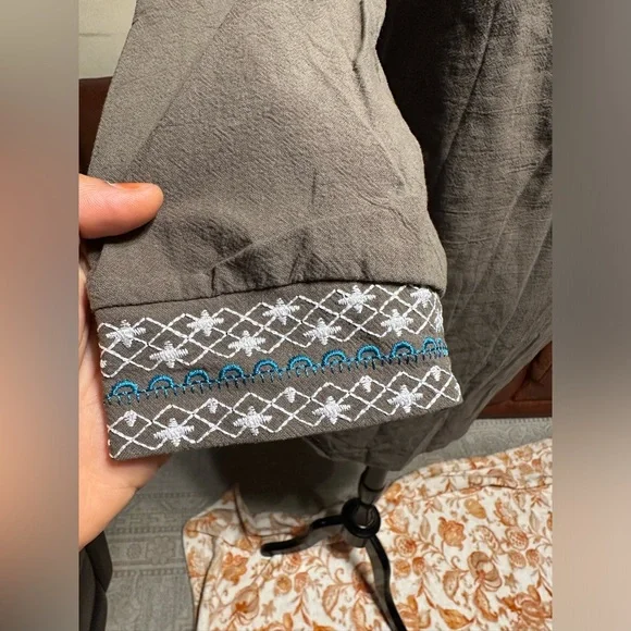 NWT EMERY ROSE PINK AND BLUE EMBROIDERY OLIVE GREEN COLOR DRESS SIZE M - Picture 15 of 16